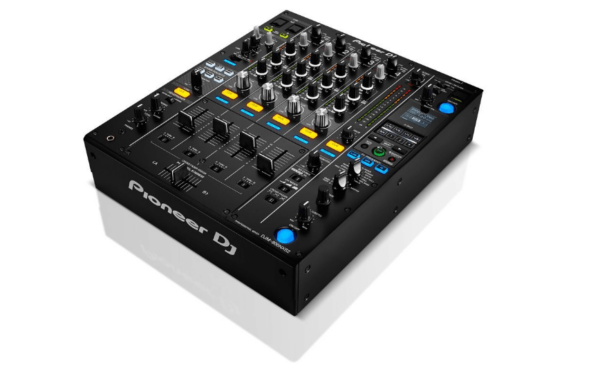 Pioneer DJM 900 Nexus 2
